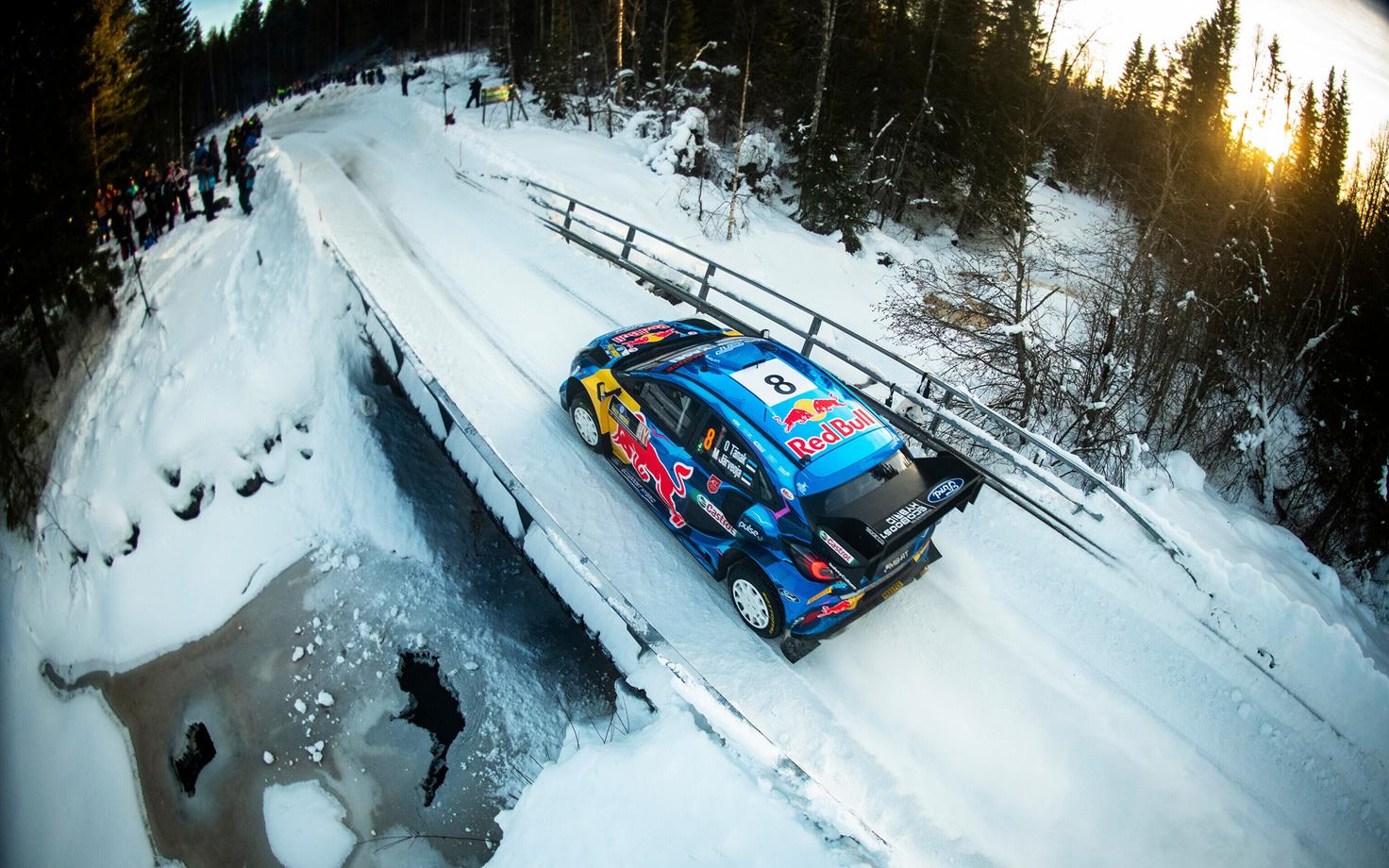 Ford lumisel rallirajal